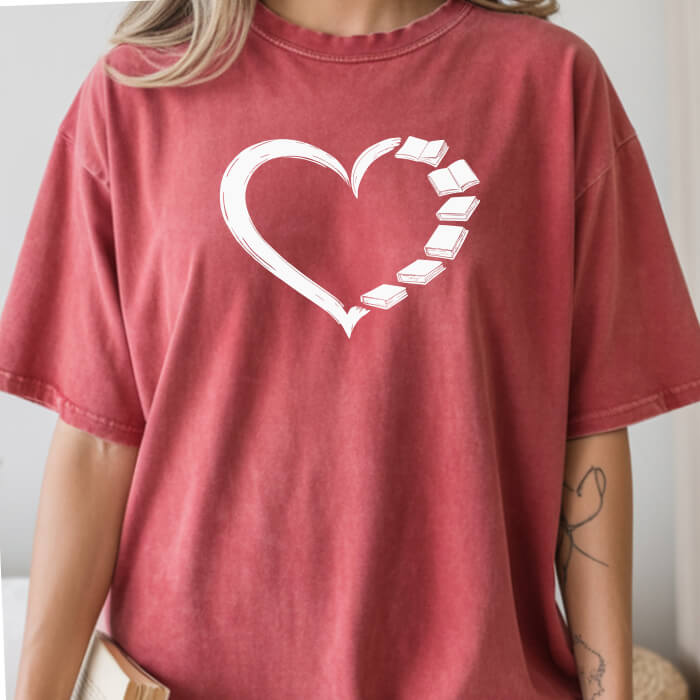 Bookish Heart Line Art T-Shirt | Comfort Colors