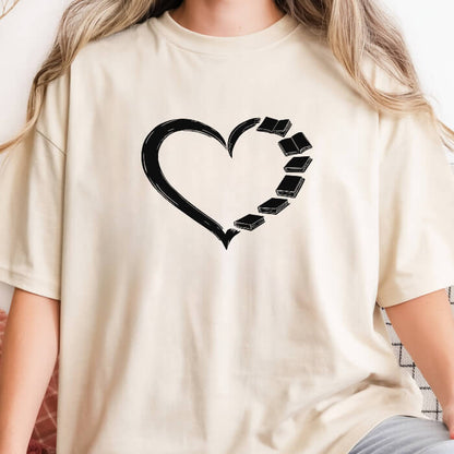 Bookish Heart Line Art T-Shirt | Comfort Colors