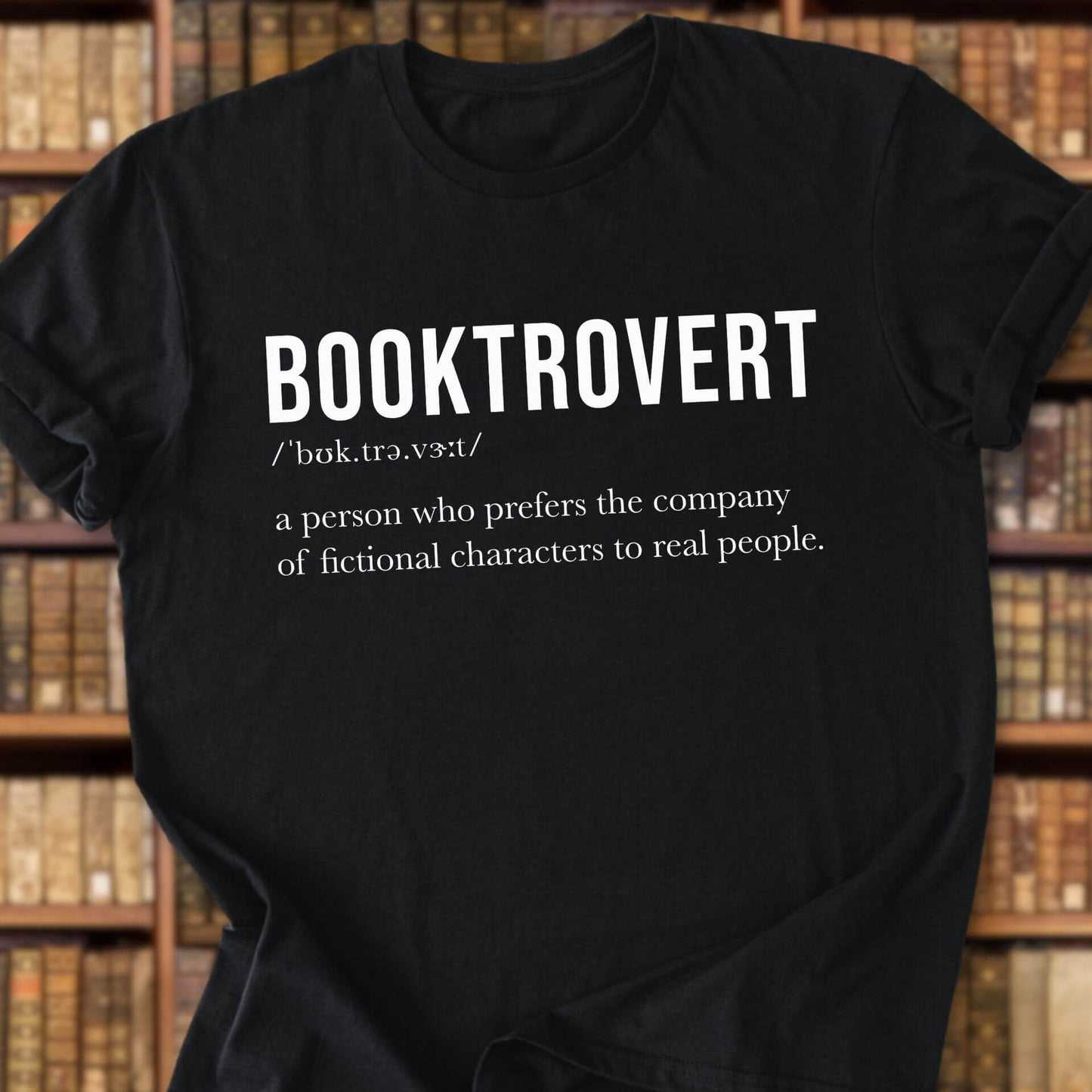 Booktrovert Definition T-Shirt